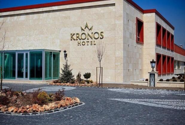 Kronos Hotel