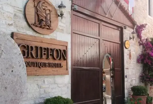 Griffon Hotel