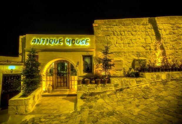 Antique House Hotel & Restaurant