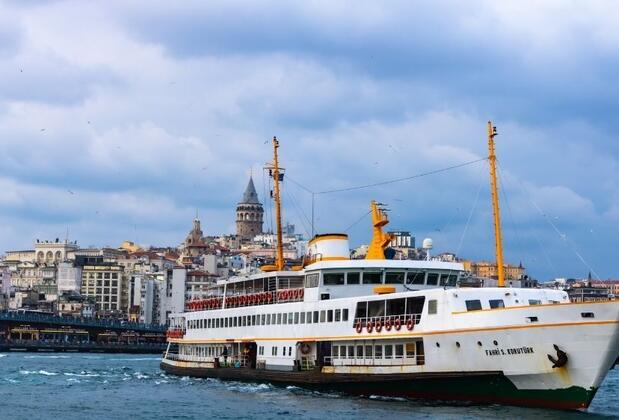 Eskihisar topçular feribot ücreti 2024: Eskihisar Topçular Feribot sefer saatleri ve kişi başı geçiş ücreti