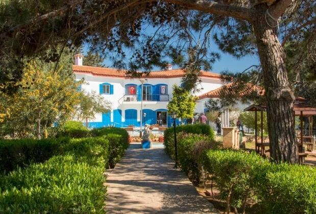 Kıbrıs Mavi Köşk hikayesi nedir, ziyarete açık mı? 