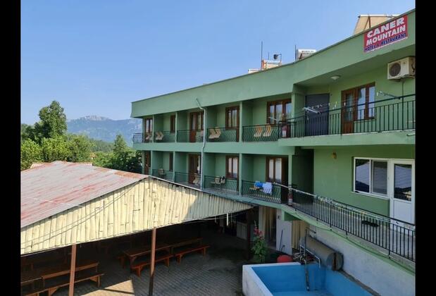 Caner Mountain Hotel