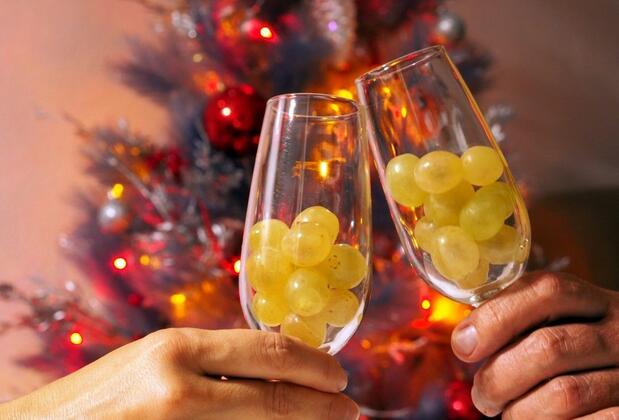 En Çılgın Yılbaşı Ritüelleri Ve Geçmişten Günümüze Türkiye'de Yılbaşı Ritüelleri 