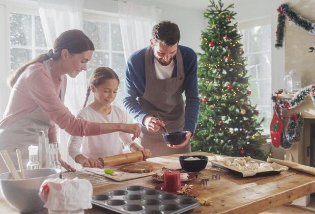 Yılbaşı Sofrasında Neler Olsun? Çocukların Bayılacağı Lezzetler ile Aile Yemekleri