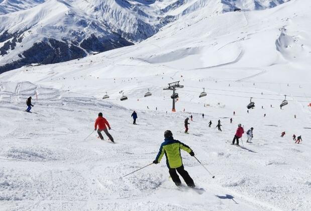 Karadeniz'de Kış Sporlarının Adresi: Ladik Kayak Merkezi