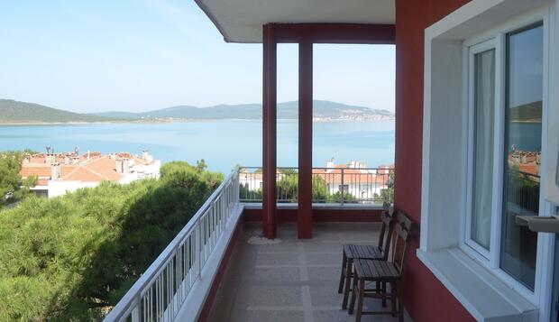 Tunc Otel, Ayvalık, Standard Üç Kişilik Oda, Balkon