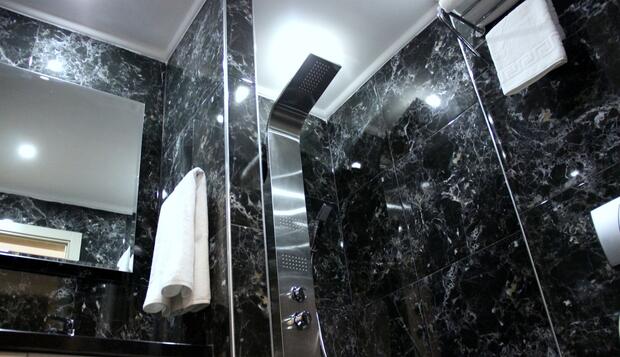 Görsel 26 : Venus Suite Hotel, Pamukkale, İki Ayrı Yataklı Oda, Banyo Duşu