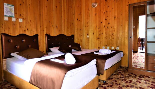 Akyuz Kardesler Hotel &amp; Bungalow, Çaykara, Üç Kişilik Oda, Oda