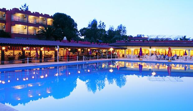 Pigale Family Club, Kuşadası, Havuz