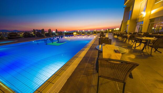 Görsel 1 : Marina Hotel &amp;Suites, Kuşadası, Açık Yüzme Havuzu