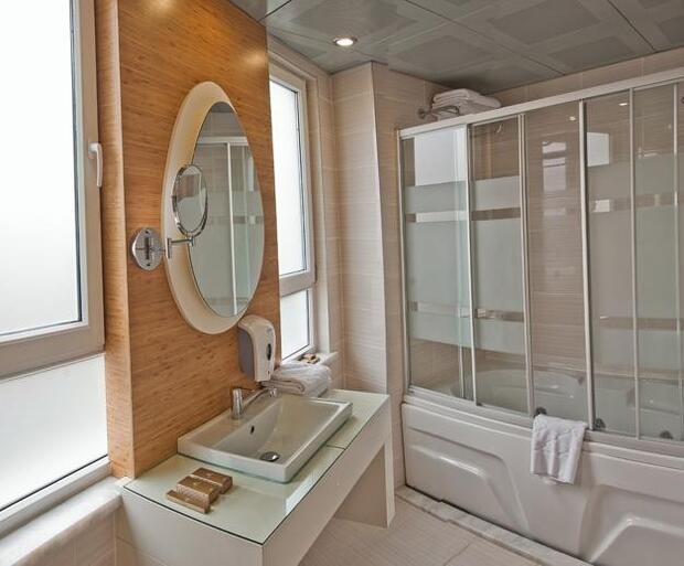 Aile Odası Banyo