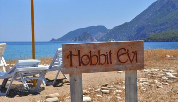 Görsel 1 : Hobbit Evi, Antalya, Plaj