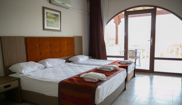 Görsel 2 : Greenport Bodrum Hotel - All Inclusive, Bodrum, Standard Üç Kişilik Oda, 1 Yatak Odası, Sigara İçilebilir, Oda