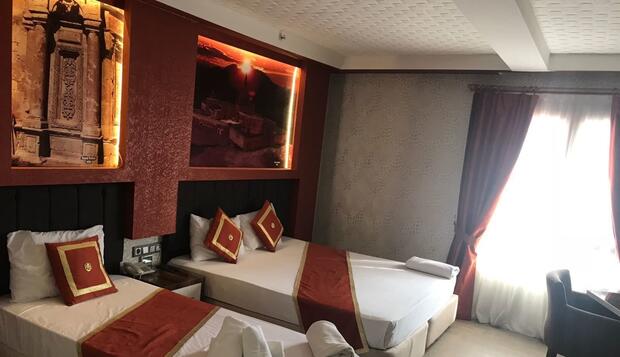 Görsel 2 : Ozcelik Hotel, Salihli, İç Mekân Detayı