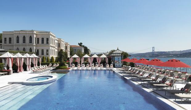Four Seasons Hotel Istanbul at the Bosphorus, İstanbul, Açık Yüzme Havuzu
