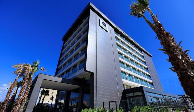Görsel 1 : Best Western Premier Karsiyaka, İzmir, Dış Mekân