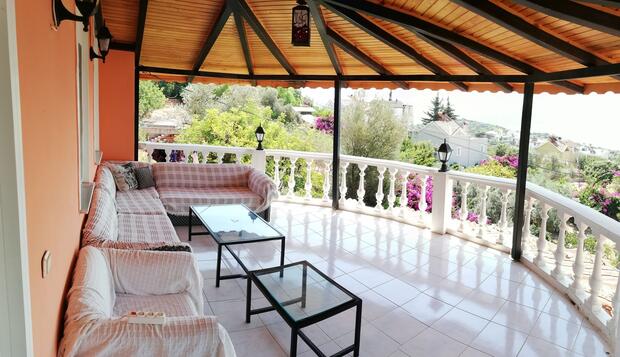 Görsel 1 : Villa Koknar Pension, Antalya, Deluxe Tek Kişilik Oda, Teras/Veranda