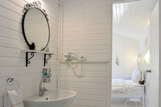 Görsel 24 : Üç Kişilik Oda Banyo