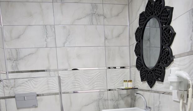 Görsel 43 : Cnr Inci Hotel, İstanbul, Deluxe Üç Kişilik Oda, Banyo