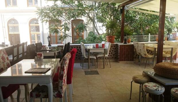 Görsel 10 : Esra Sultan Petrol Hotel, Istanbul, İç Mekân Detayı