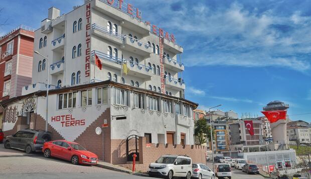 Görsel 1 : Teras Hotel Kagıthane, İstanbul, Otelin Önü