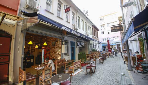 Görsel 2 : Lale Inn Ortakoy, İstanbul, Otelden görünüm