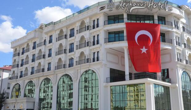 Görsel 1 : Sivas Keykavus Hotel , Sivas, Otelin Önü