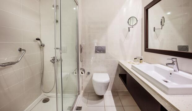 Aria Claros Beach &amp; Spa Resort – All Inclusive, Menderes, Family Dört Kişilik Oda, Banyo