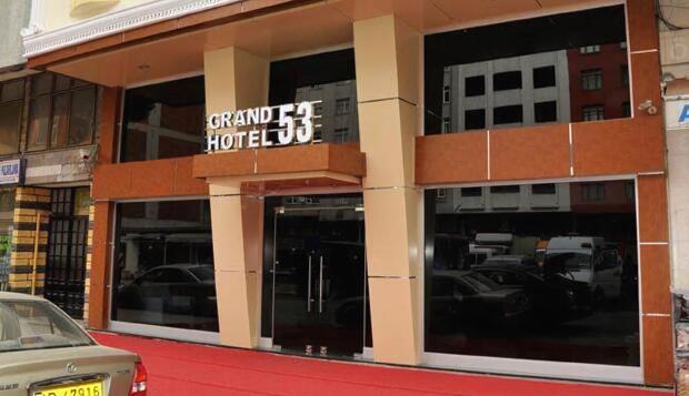 Grand Hotel 53, Rize, Otel Girişi