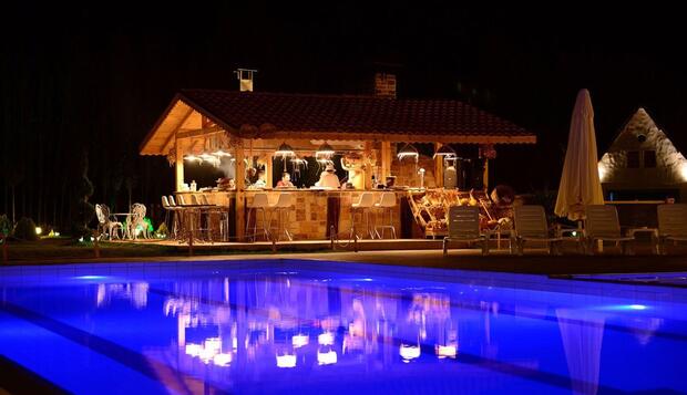 Görsel 1 : Golkoy Yasam Resort, Kastamonu, Açık Yüzme Havuzu