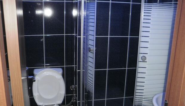 Görsel 21 : Ceylan Apart Otel, Tekirdağ, Tek Büyük Yataklı Oda, Banyo
