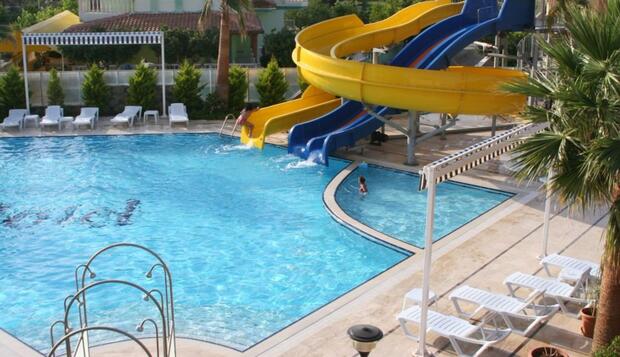Görsel 1 : Gumus Hotel, İskenderun, Su Parkı