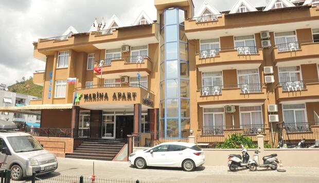 Marina Apart Otel, Marmaris, Otelin Önü