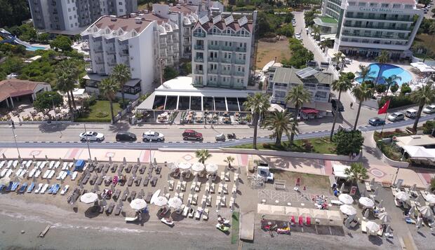 Görsel 1 : B&amp;B Yüzbaşı Beach Hotel, Marmaris, Havadan Görünüm