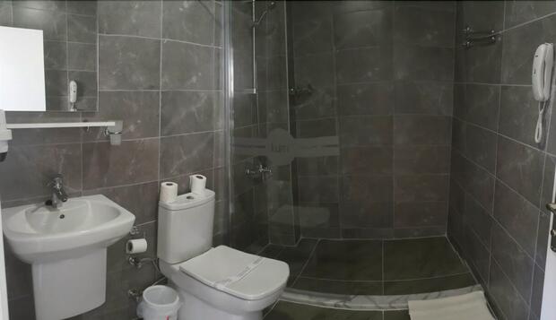 Görsel 23 : Hotel Kum, Eceabat, Standard Tek Büyük veya İki Ayrı Yataklı Oda, Banyo