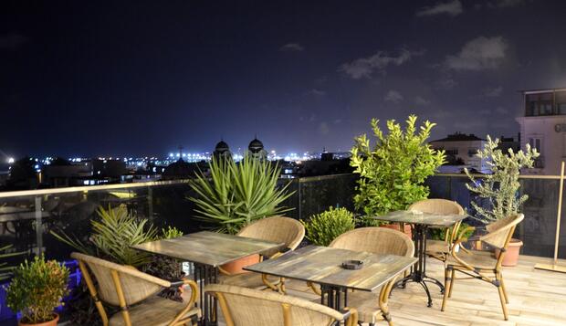 Görsel 2 : Grand Mark Hotel, İstanbul, Teras/Veranda