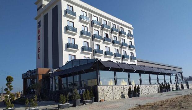 Görsel 2 : Nehir Hotel Kesan, Keşan, Otel Girişi