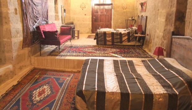 Görsel 2 : Cappadocia Antique Gelveri Cave Hotel, Guzelyurt, Traditional Dört Kişilik Oda, Oda