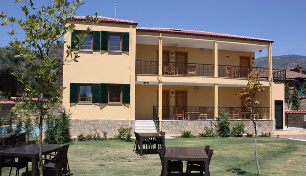 Görsel 2 : Rukim Otel, Ödemiş, Açık Havada Yemek