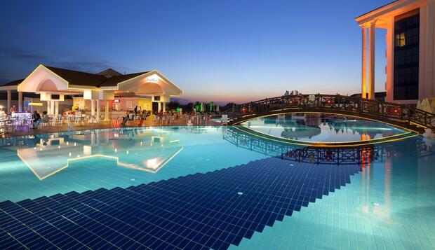 Görsel 1 : Roma Beach Resort &amp; Spa, Side, Açık Yüzme Havuzu