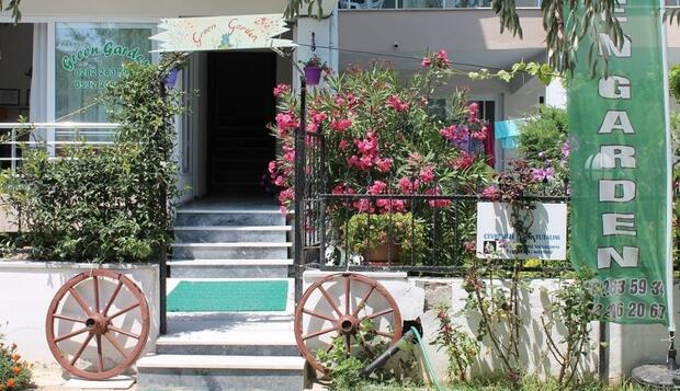 Görsel 2 : Kumbağ Green Garden Pansiyon, Tekirdağ, Otel girişi