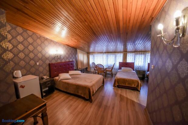 Görsel 1 : Kosk Otel - İstanbul - Yatak Odası