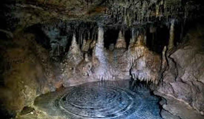 Yanasu Mağarası