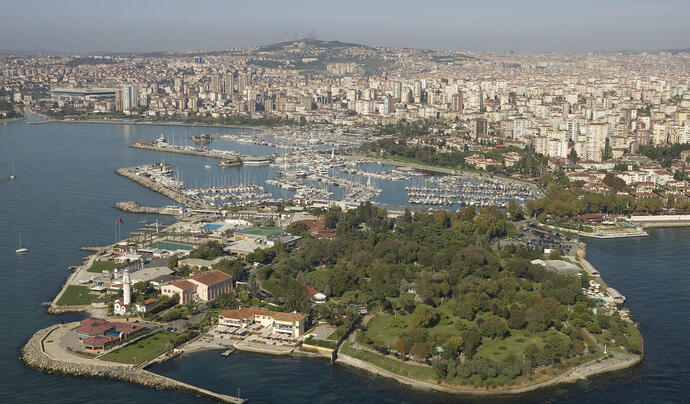 Fenerbahçe Adası