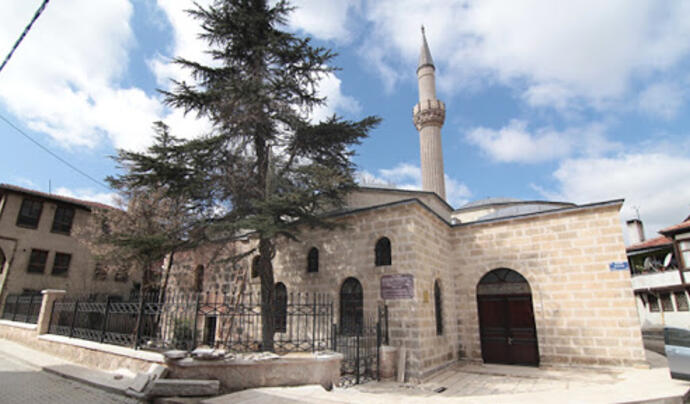 Mısri Camii