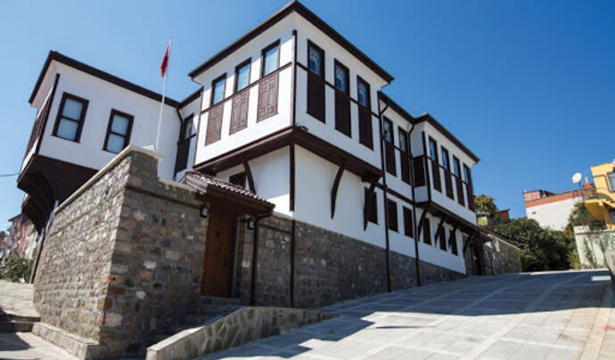 Mudanya Tahir Paşa Konağı