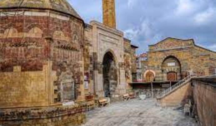 Niğde Sungurbey Camii