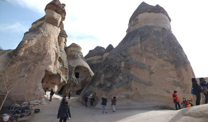 Kapadokya Paşabağ Rahipler Vadisi