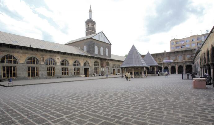 Diyarbakır Ulu Camii