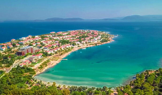 Çeşme Paşalimanı Plajı